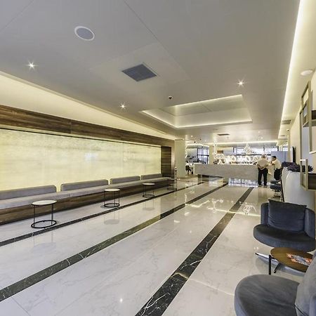 Best Apartment Batumi Bagian luar foto