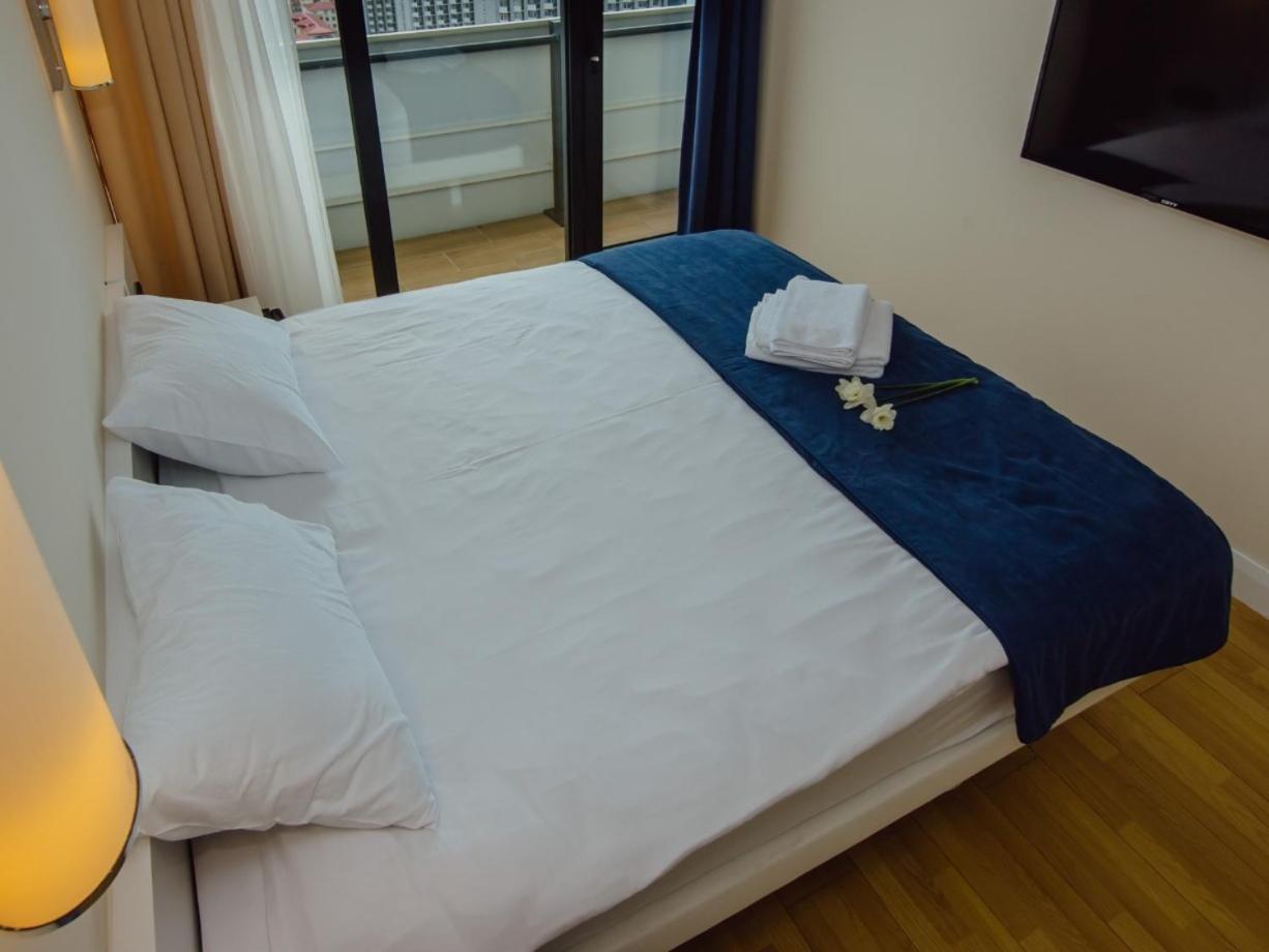 Best Apartment Batumi Bagian luar foto