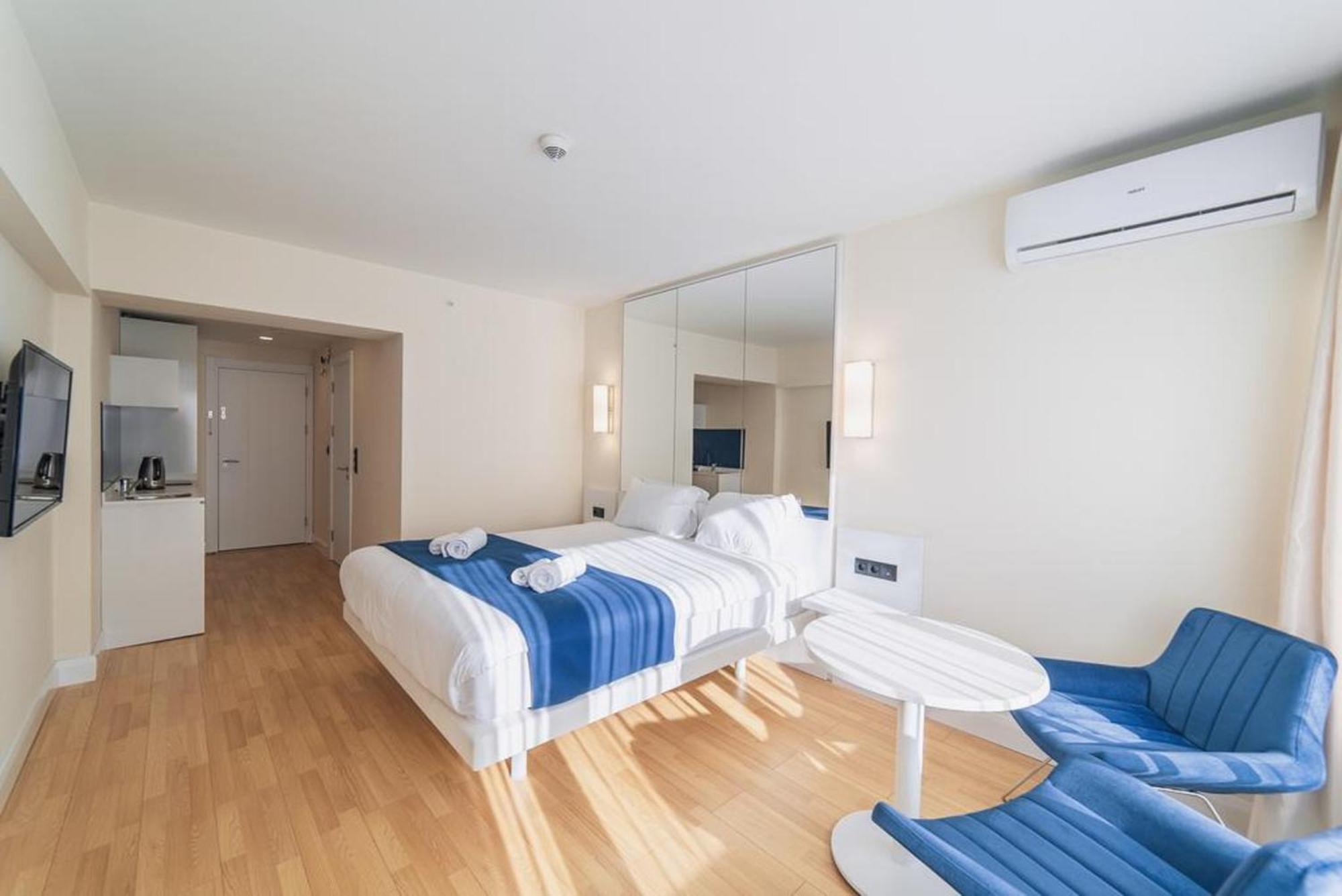 Best Apartment Batumi Bagian luar foto